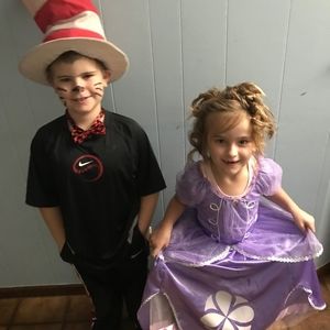 Meet your Posher, Maxwell